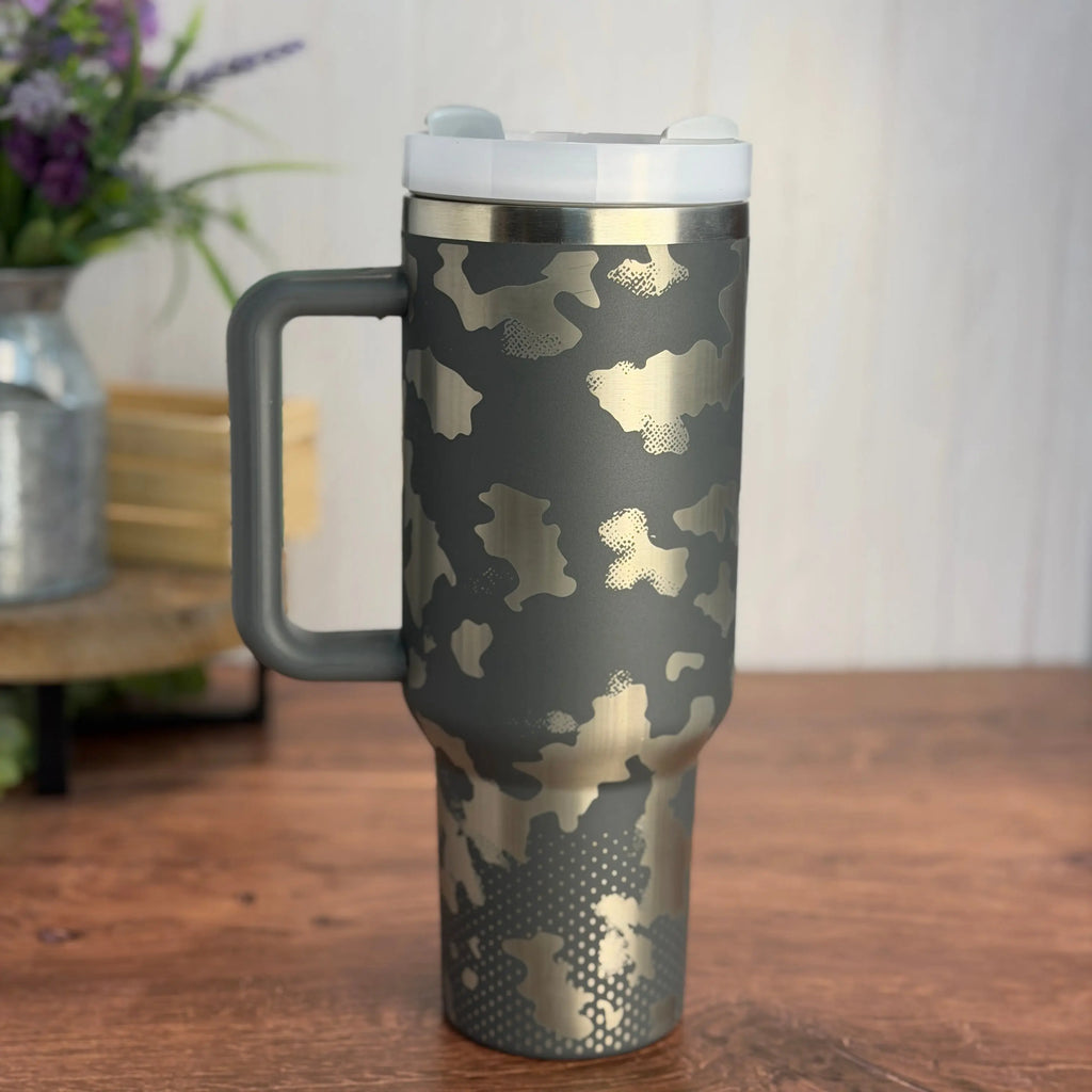 Camo Tumbler Dark Grey to Sliver 40 oz tumbler 