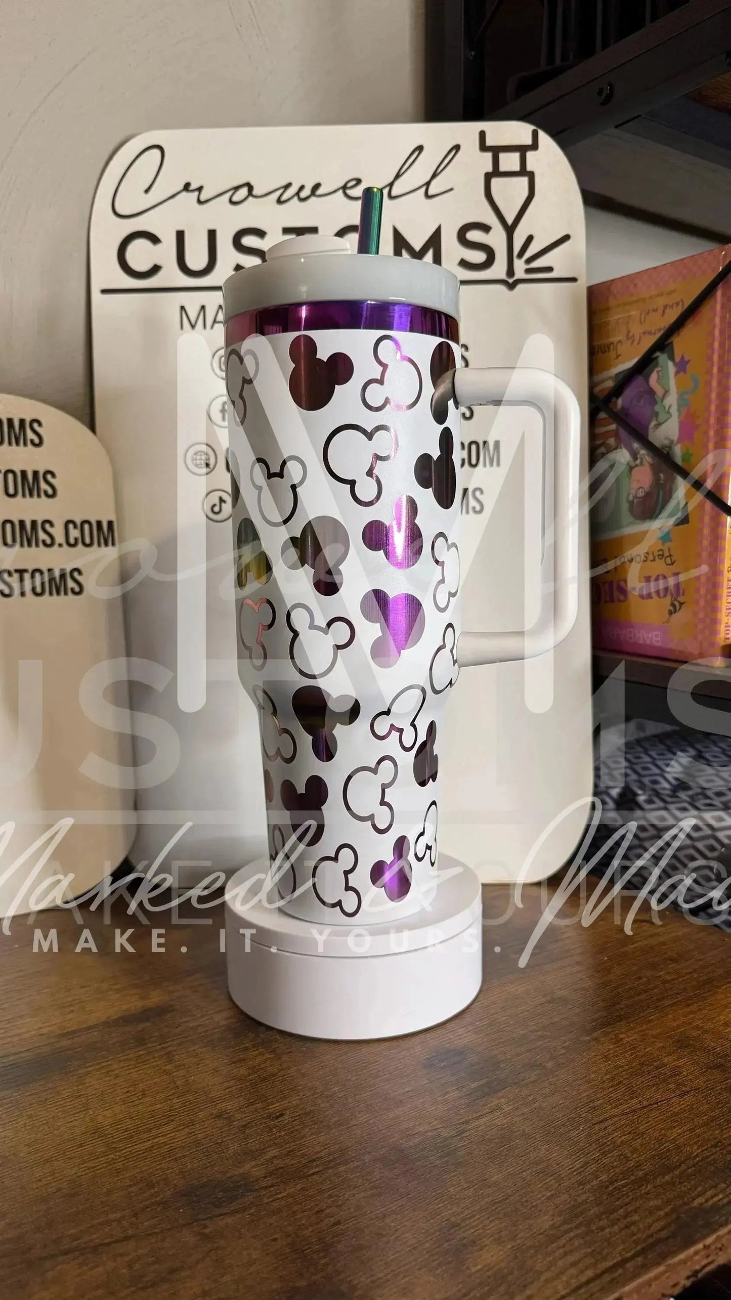 Disney Mickey Mouse Ear Pattern Quencher Tumbler (30oz, 40oz, + Stanleys) 