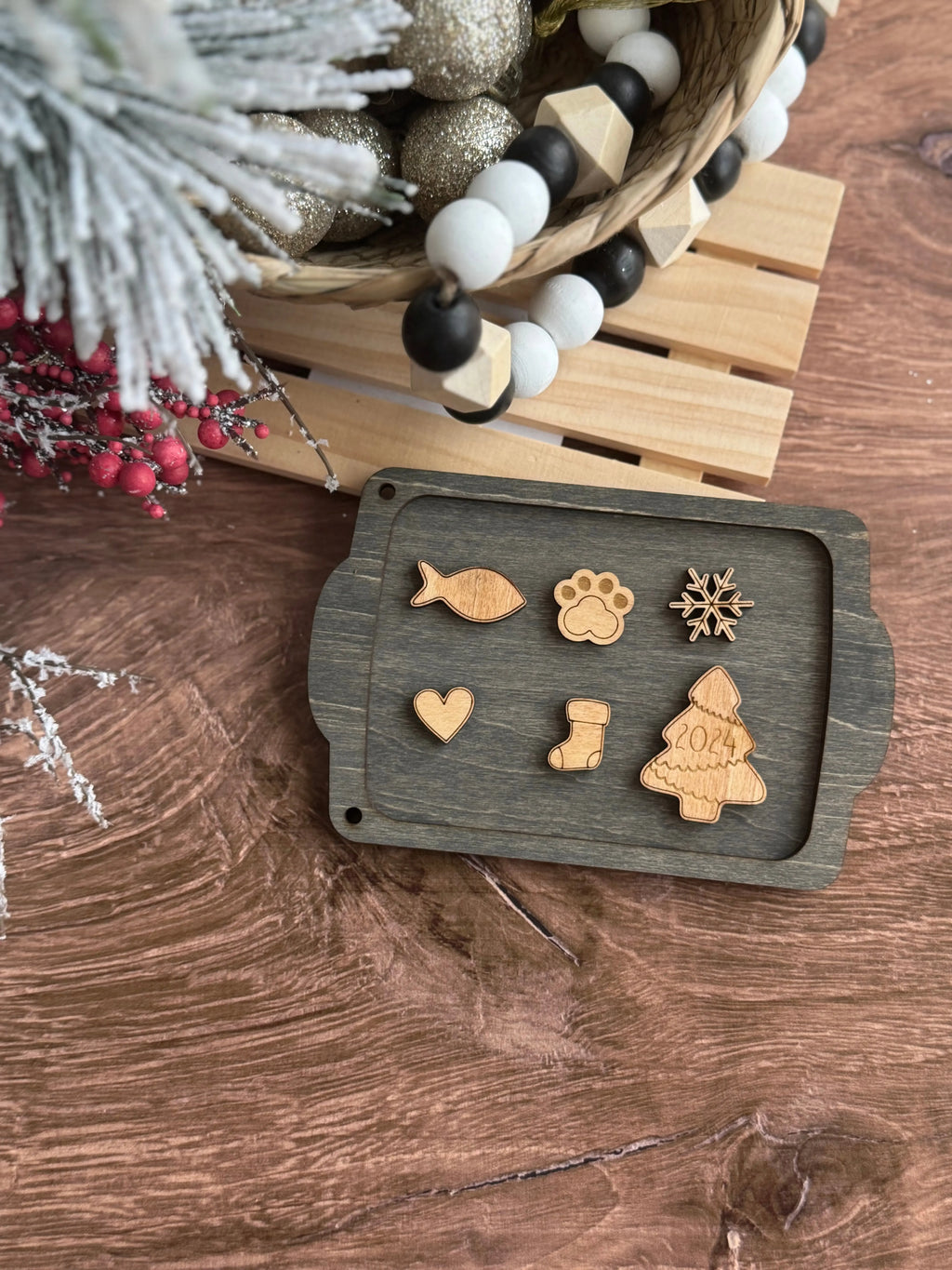 Gingerbread Family Baking Pan Ornament - 3 Sizes! 