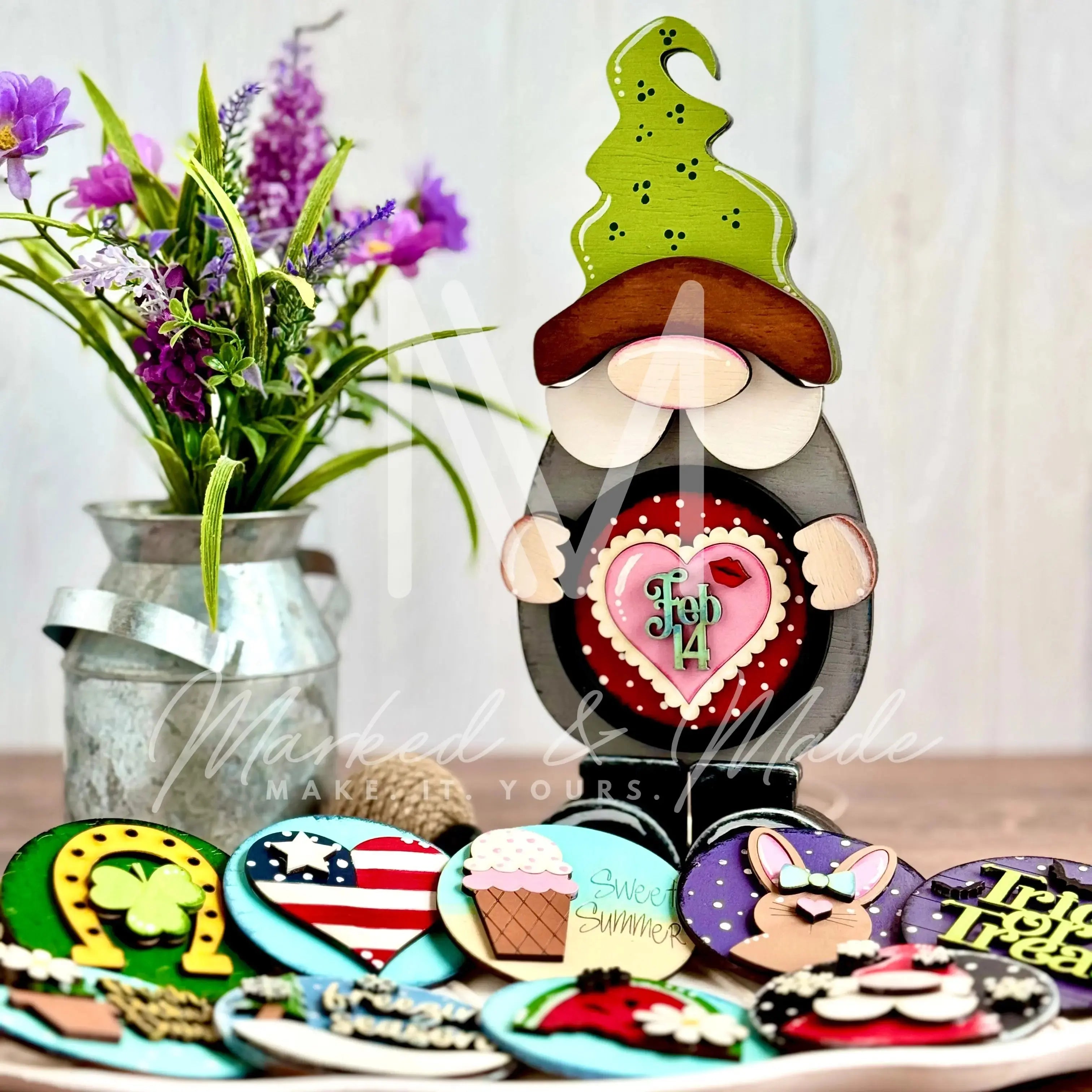 Gnome Base for 3" Rounds | Seasonal Interchangeable Home Decor | Gnome | DIY CUTOUT KIT 