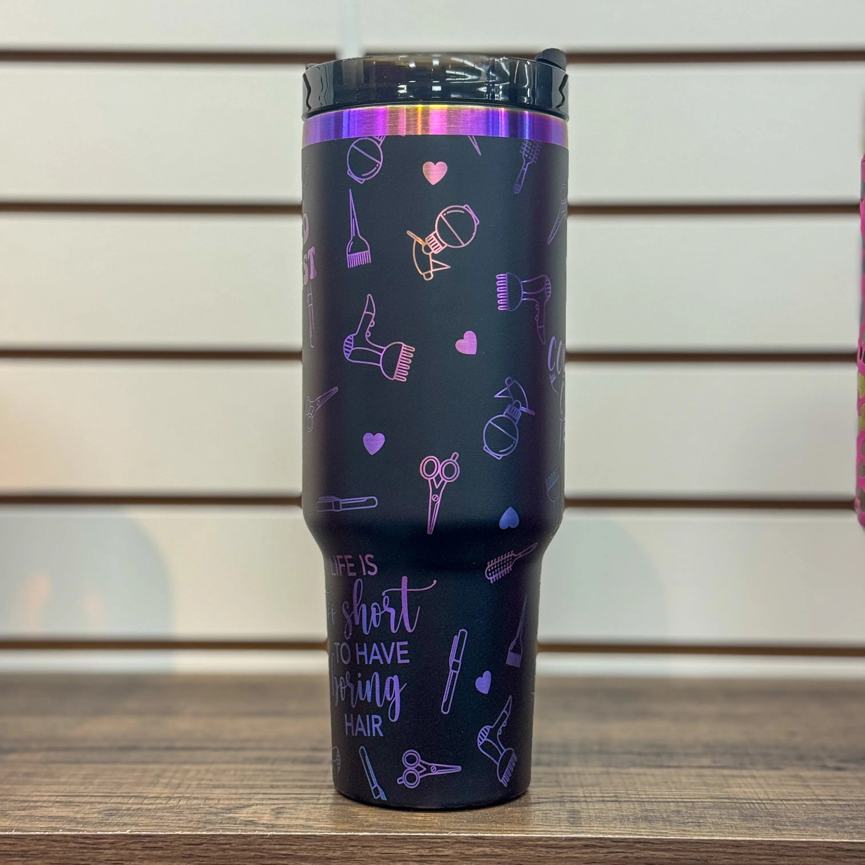 Hairstylist / Certified Hairapist Black Chroma 40 oz 