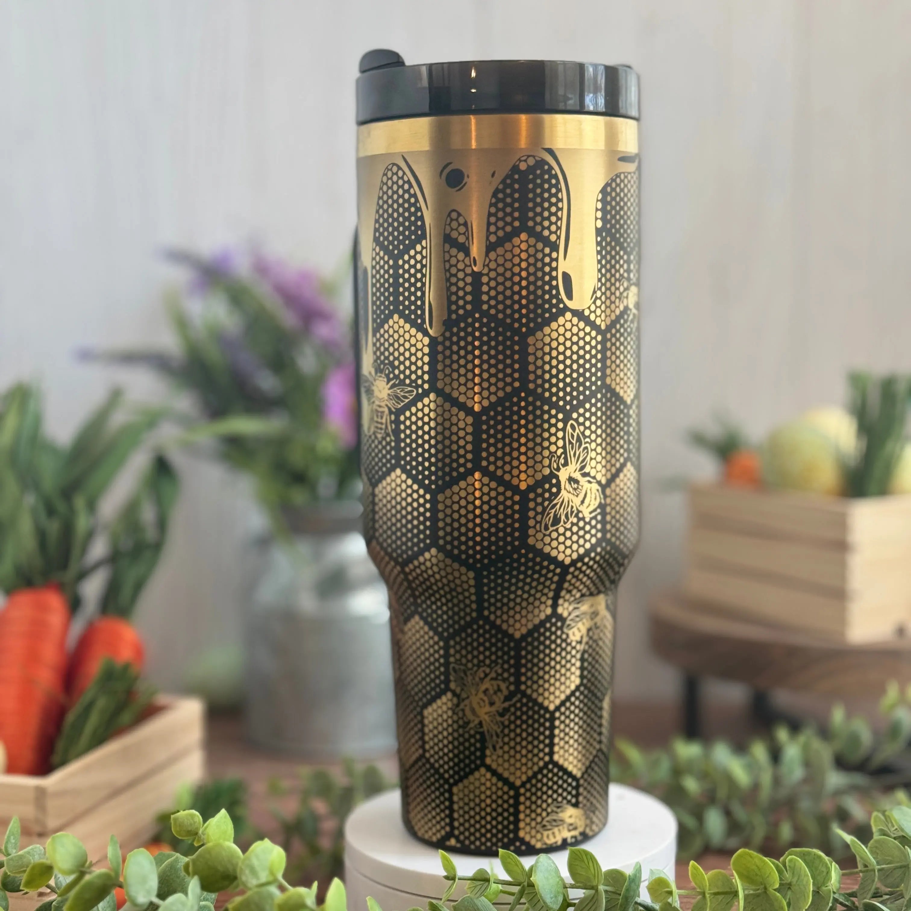 Honeycomb  / Honeybee Black to Gold Tumbler 40 oz 