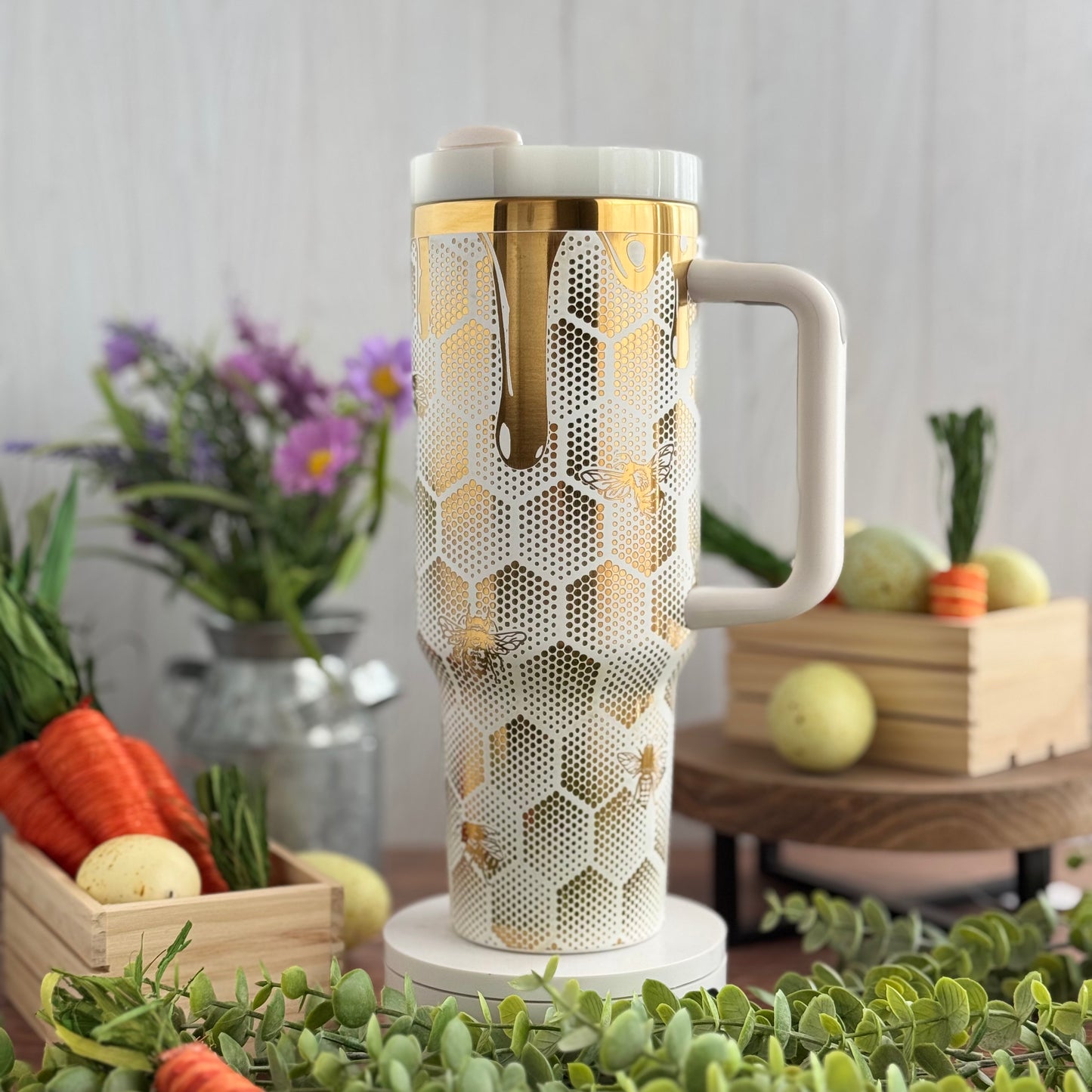 Honeycomb | Honey Bee Engraved White to Gold 40oz Tumbler