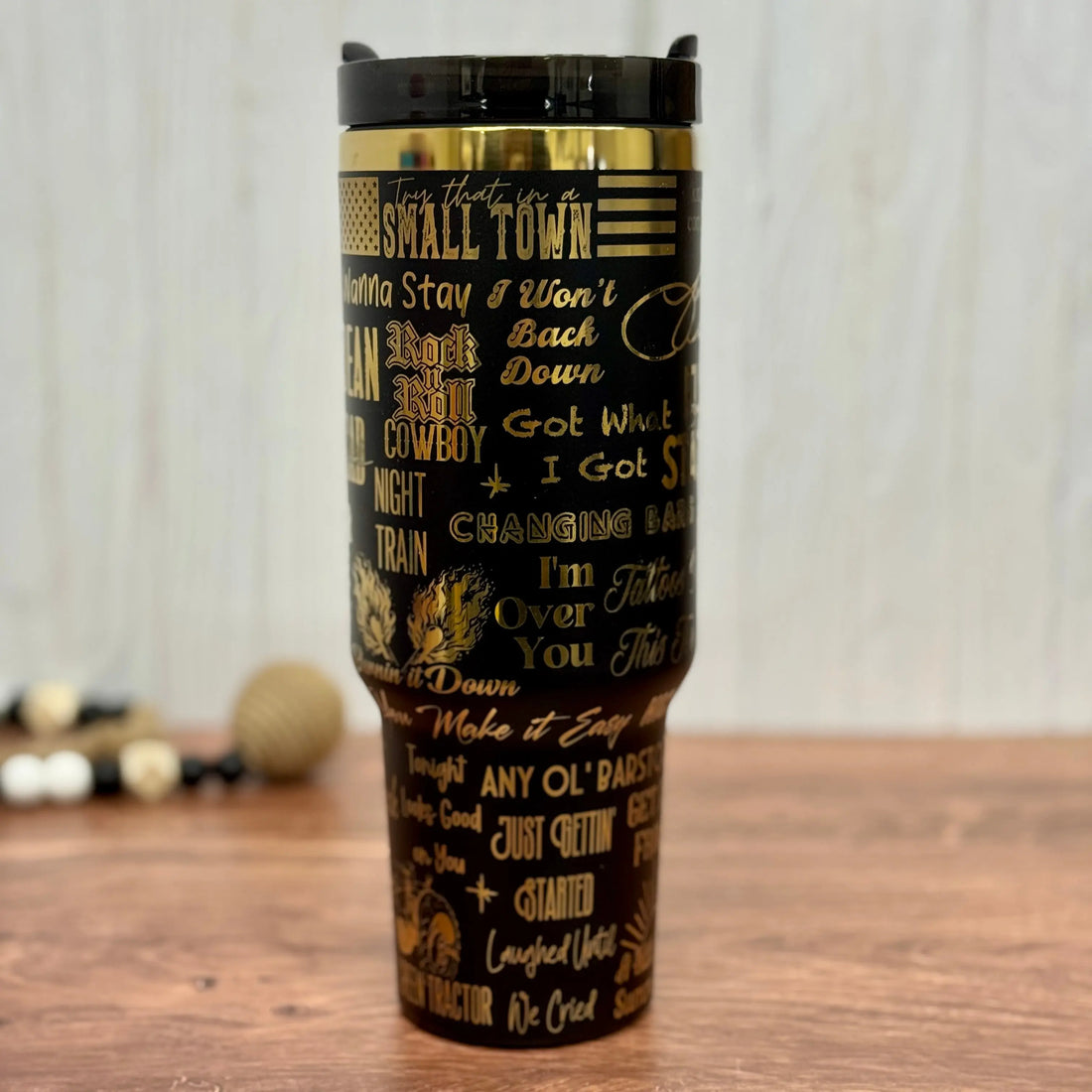 Jason Aldean Engraved Black to Gold 40oz 