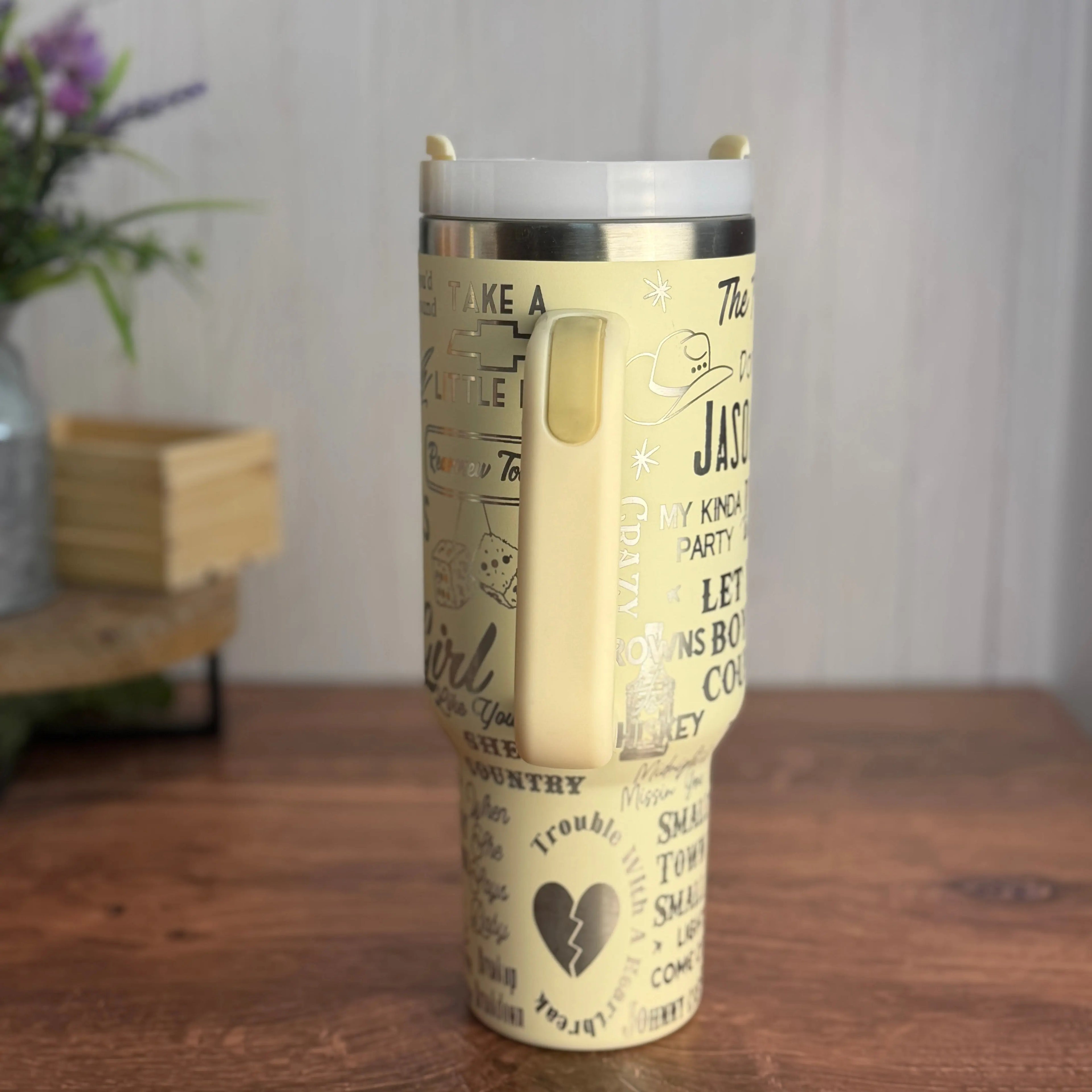 Jason Aldean Engraved Cream to Sliver 40oz 