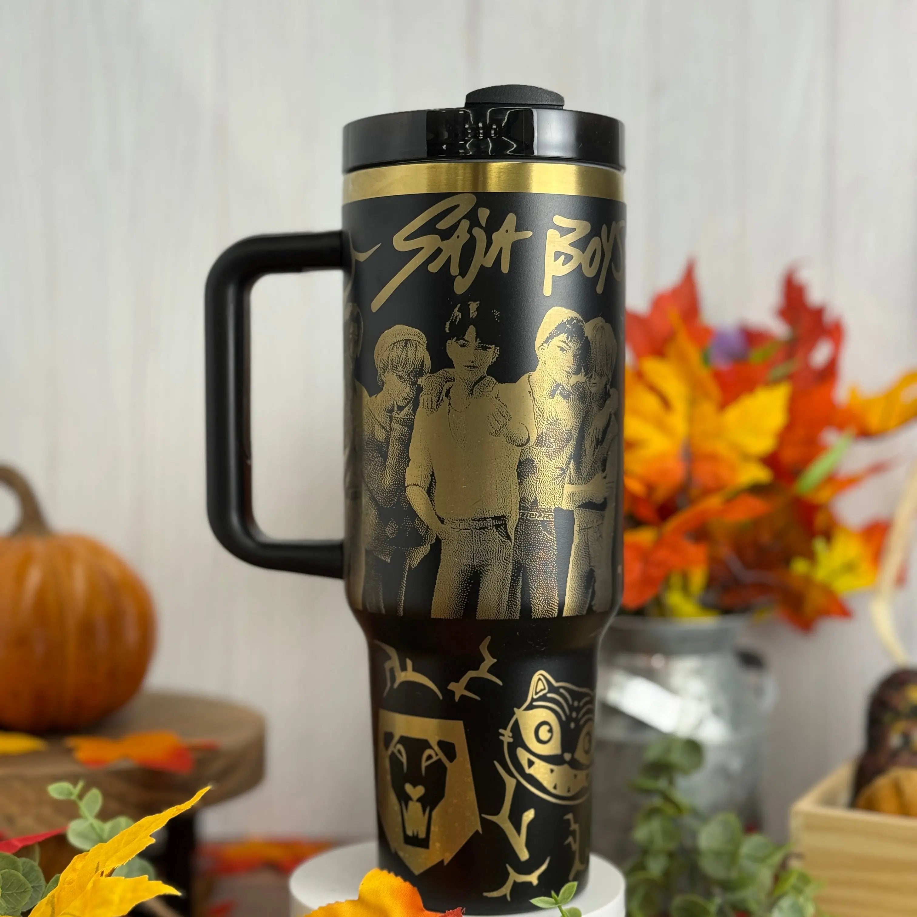K-pop Demon Hunters Tumbler Black to Gold 40oz 
